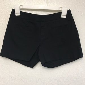 NWT Gap Clean Front Black Shorts Size 00